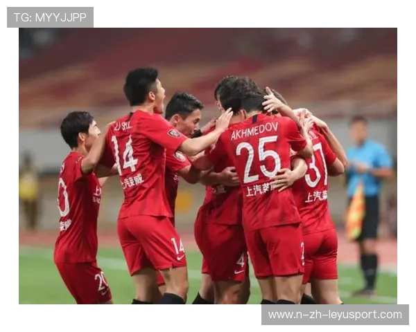 上港若续约主力射手，锋线火力将保持高效输出